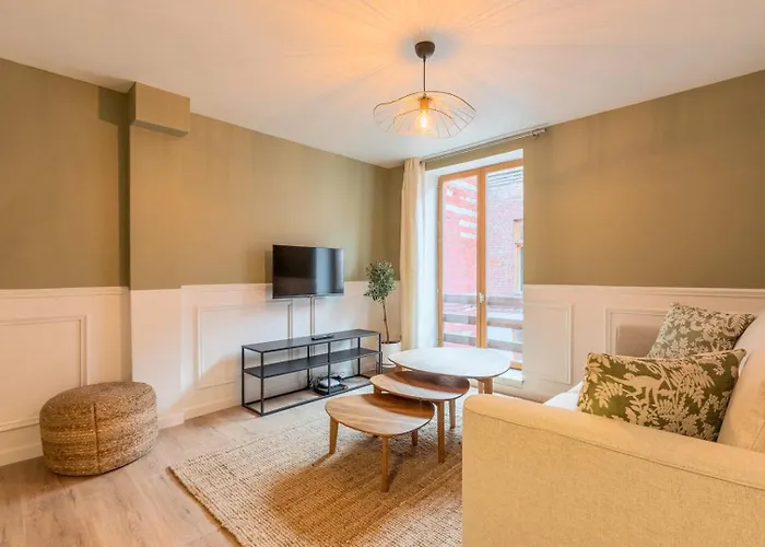 1 Bedroom Courtyard House Typical Of Old